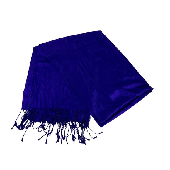 Liz Claiborne Accessories - Liz Claiborne NWT Purple Scarf 26" X 77" One Size